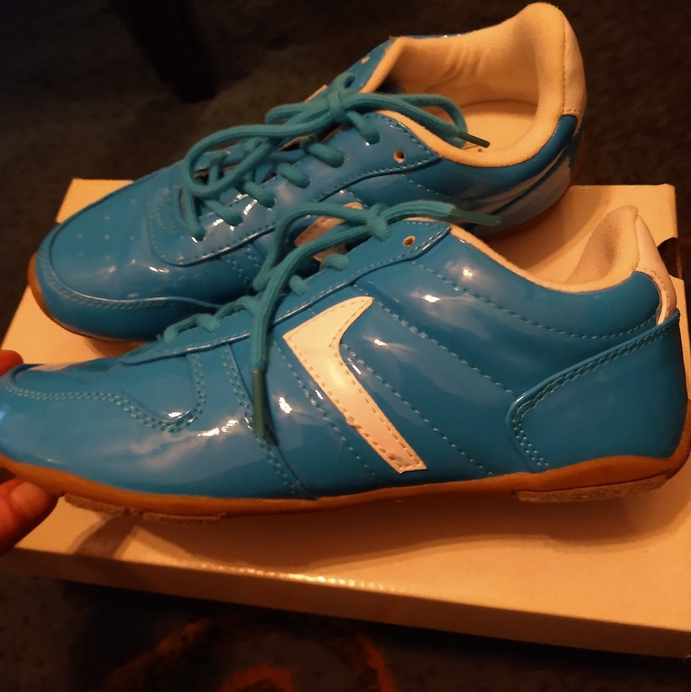 Ladies Cali teal Tennis shoes